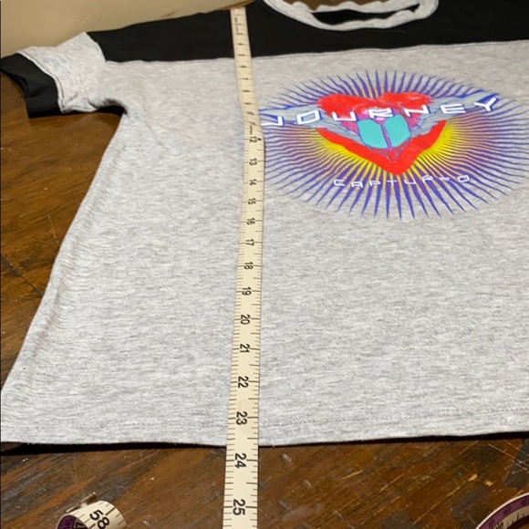 Journey T-Shirt 2018 “Captured Excellent Condition - Picture 11 of 11